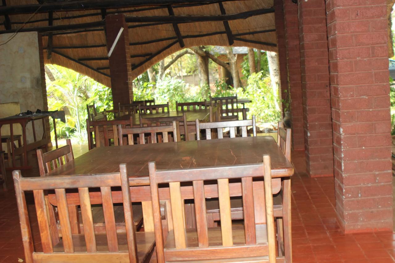 Mosi-Ua-Tunya Lodge Victoria Falls Exterior photo